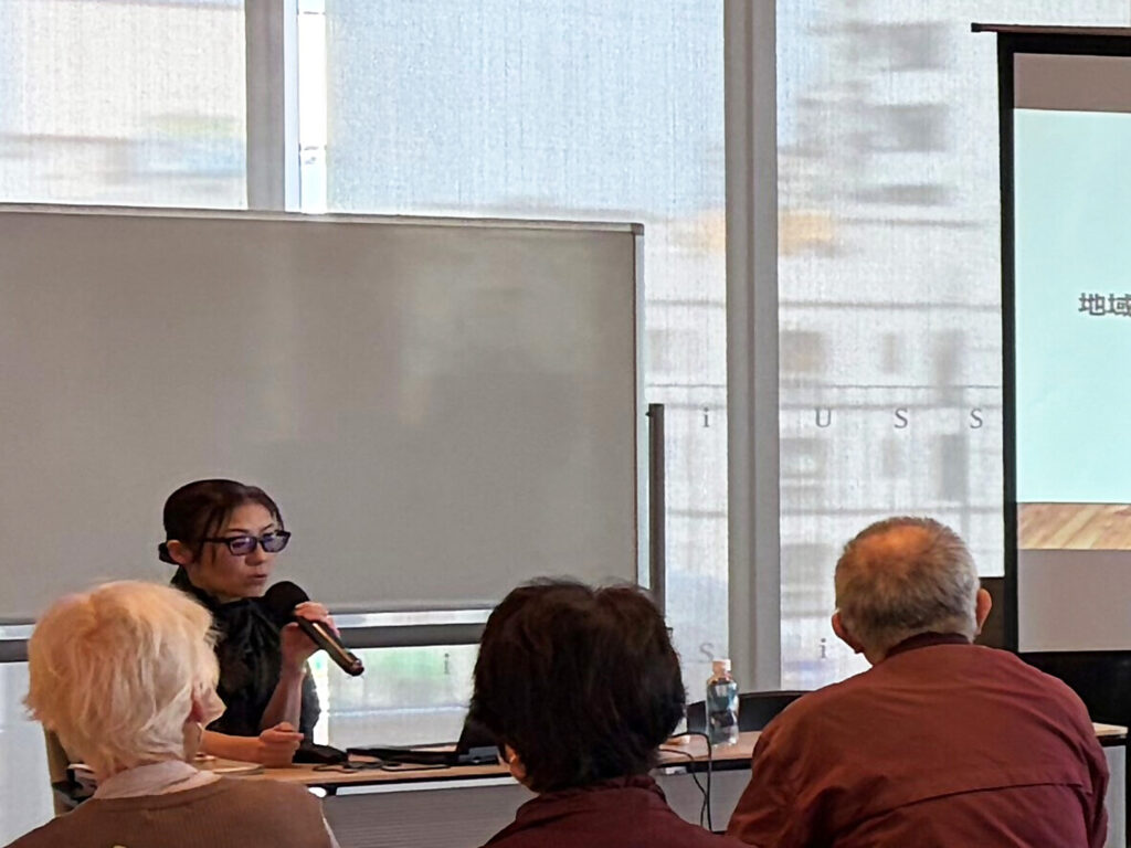 月例講演会の様子